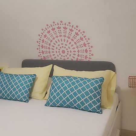 Mandala Apartment Bari Luaran gambar